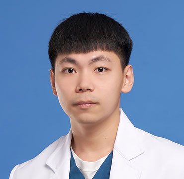 王裕瀚 獸醫師